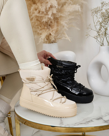 White lace up sales snow boots