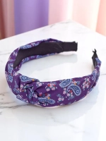 фіолетовий