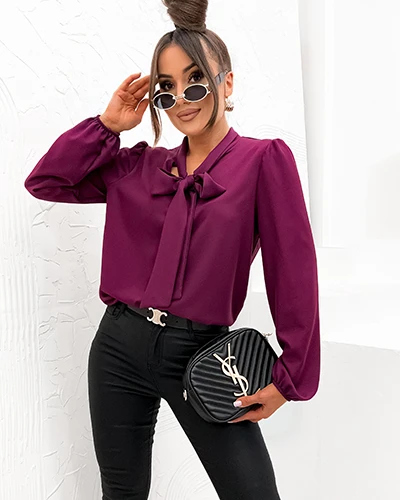 Женская блузка Royalfashion с бантом