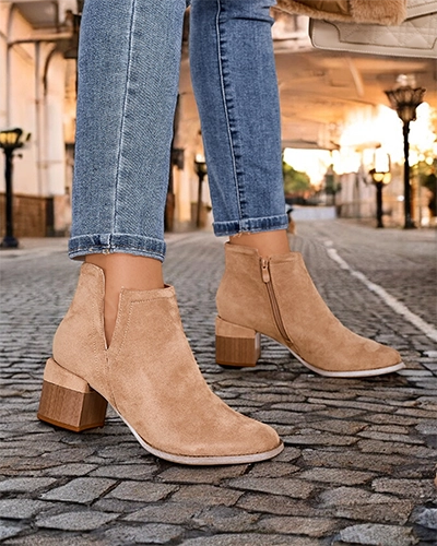 Светло-коричневые женские сапоги с вырезами Geransa - Обувь