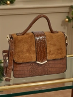 коричневый