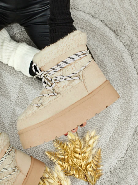 Жіночі черевики a'la снігоходи Danira