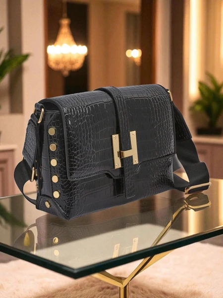 Royalfashion Лакированная маленькая женская сумочка из экокожи Nexa Vale