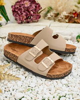 коричневий