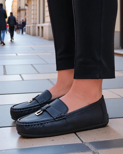 Royalfashion Матовые женские мокасины Timmone