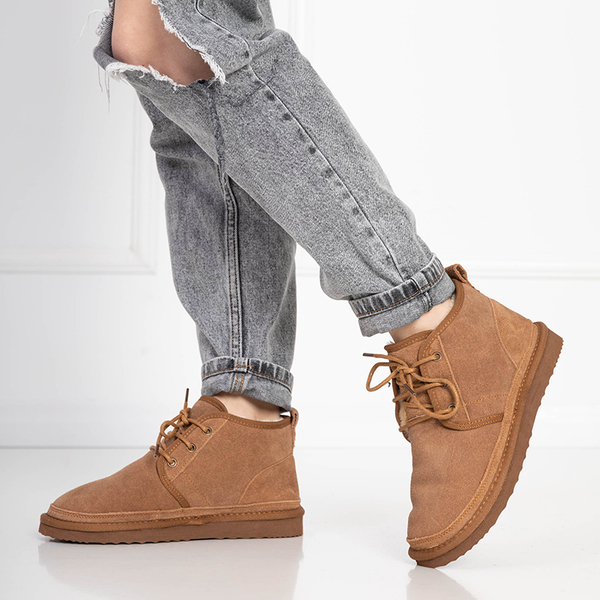 Коричневі жіночі утеплені черевики Miusho