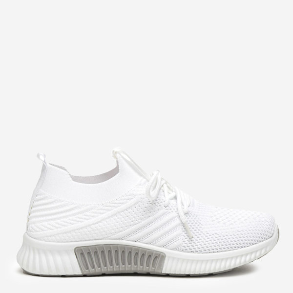 Белые женские кроссовки Merisal