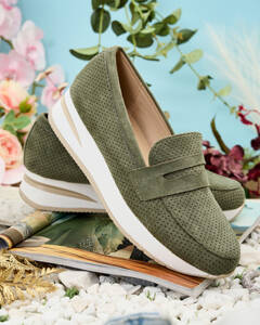 темно-зелений