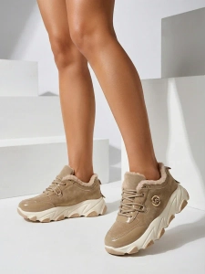 коричневий