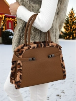 світло-коричневий