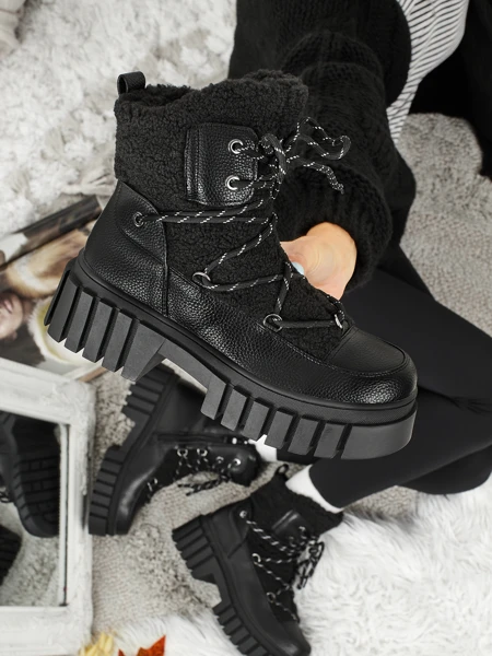 Женские ботинки-рабочие с мехом Cindora