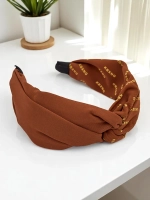 коричневий