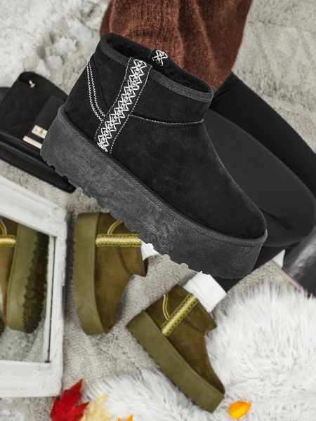 Короткие женские ботинки a'la снегоходы Althea