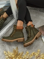 темно-зелений