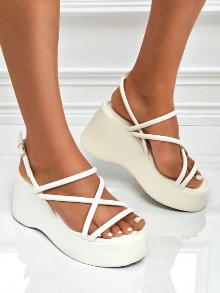 Royalfashion Женские сандалии на танкетке Skyline Straps