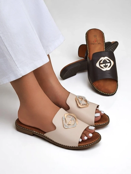 Royalfashion Жіночі шльопанці на плоскій підошві Goldie Spark