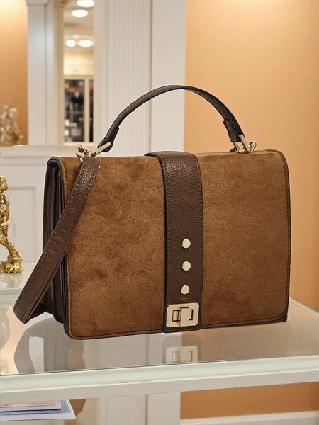 Маленькая женская сумочка из эко-кожи Karelia