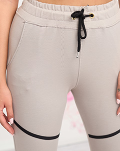 голубий сірий || Світло-сірий