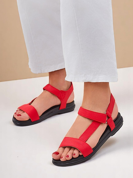 Royalfashion Женские сандалии на плоской подошве Lillia