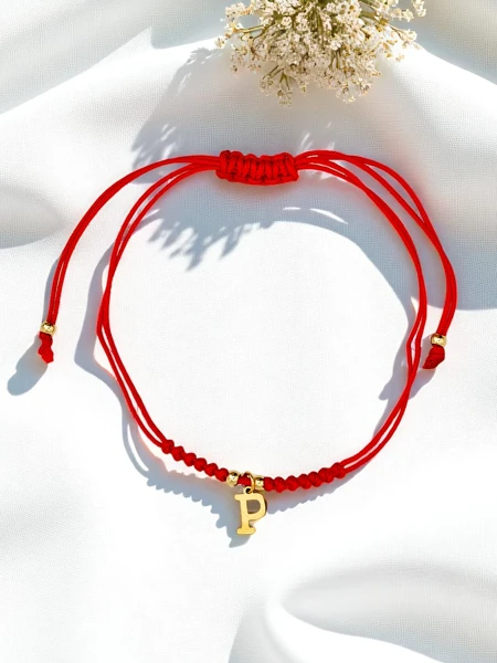 Жіночий браслет з літерою P Petit Charm