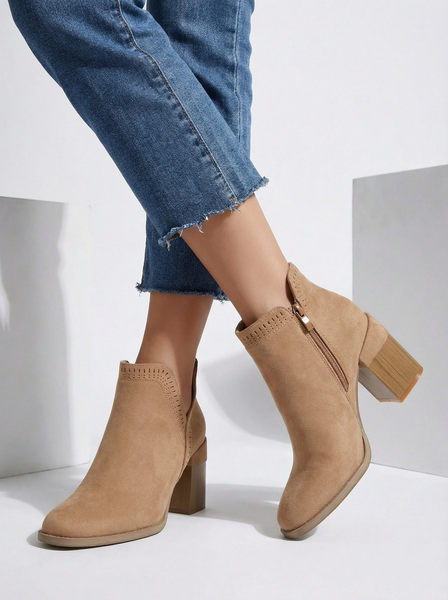 Royalfashion Женские ботильоны на каблуке Vettot