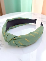 жовтий || темно-зелений