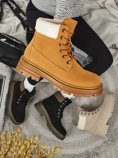 Женские ботинки-траперы Avienne