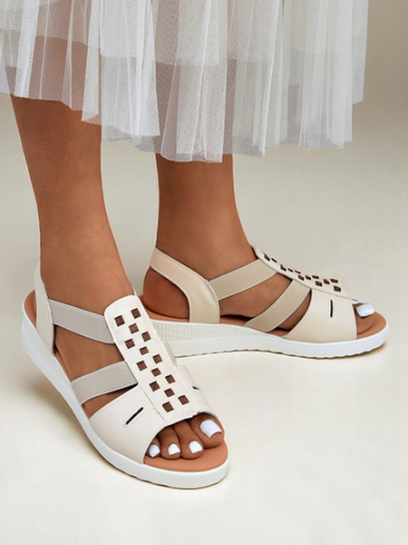 Royalfashion Женские сандалии на низкой танкетке Sora