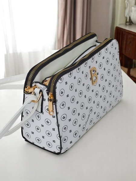 Royalfashion Маленькая сумочка из экокожи с принтом Viva Linea