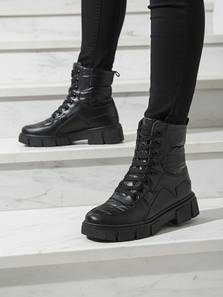 Lorenzo Classic Черные Женские Ботинки