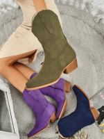 темно-зелений