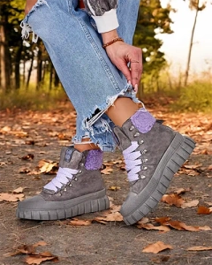 голубий сірий