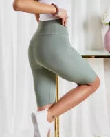 хаки || тёмно-зелёный