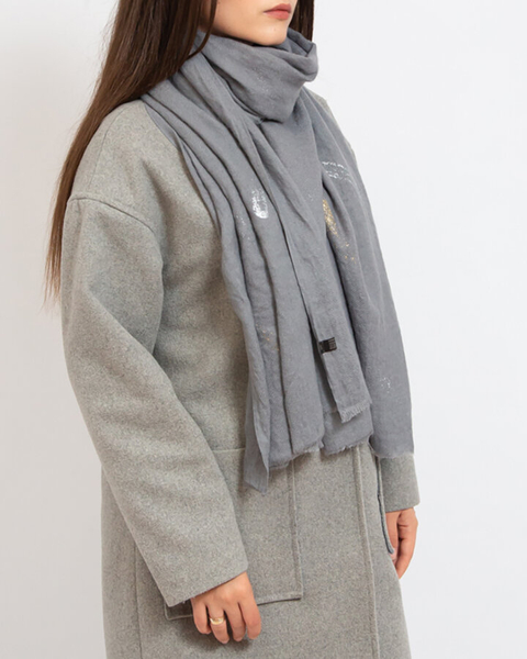 Royalfashion Серый женский тонкий шарф с блестками