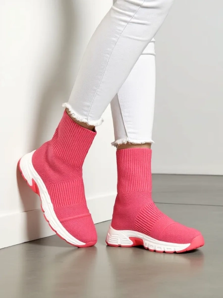 Royalfashion Жіночі високі спортивні кросівки Leriot