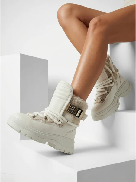 Royalfashion Женские снежные ботинки Uemi