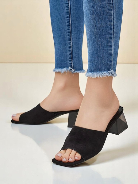 Женские шлепанцы Royalfashion с декоративным каблуком Vollatie