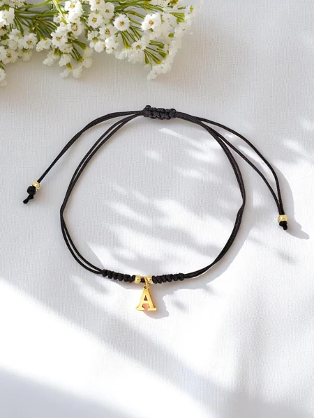 Женский браслет с буквой A