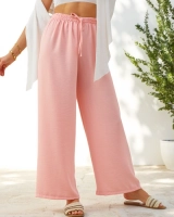 Светло-розовый