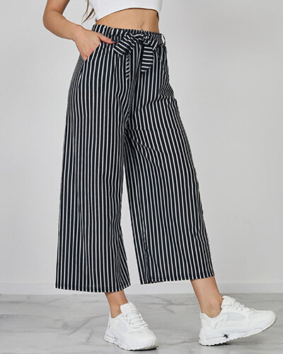 Royalfashion Жіночі широкі брюки в смужку 7/8