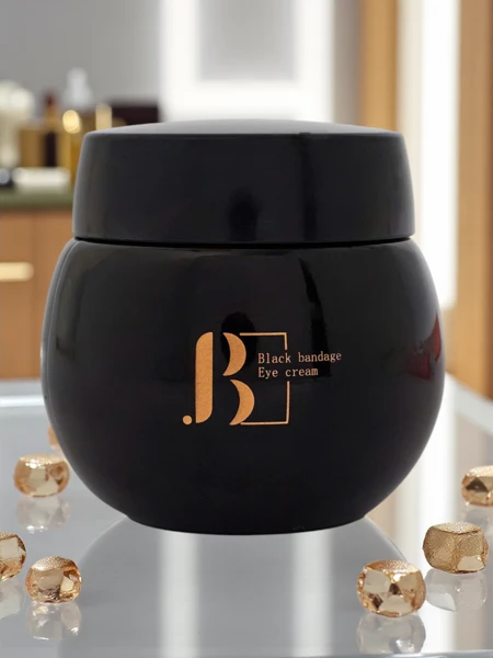 Luxelux Black Bandage Антивіковий Крем під очі - проти зморшок, зволожуючий