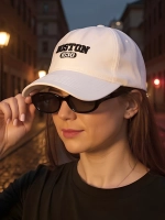 белый