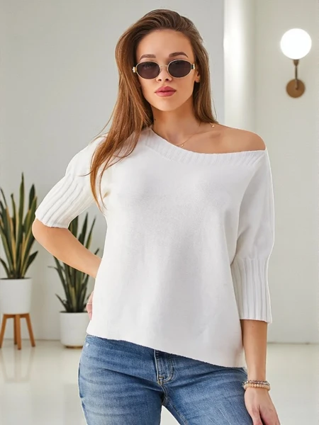 Женский вискозный свитер Royalfashion с короткими рукавами