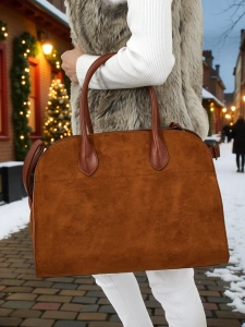 коричневый