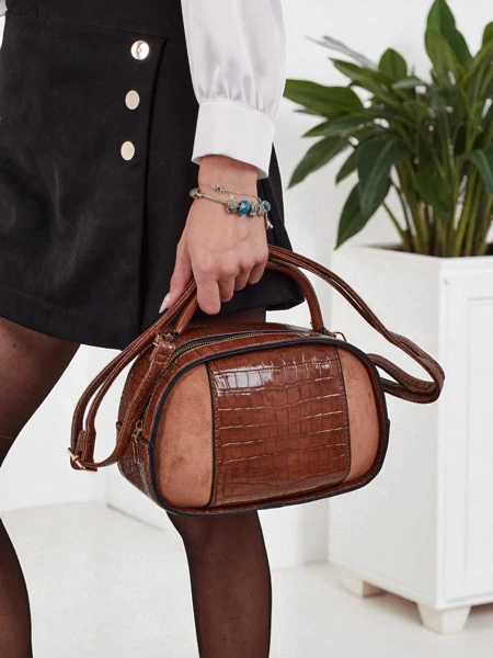 Маленька жіноча сумочка з екошкіри лакованої Lunar Space