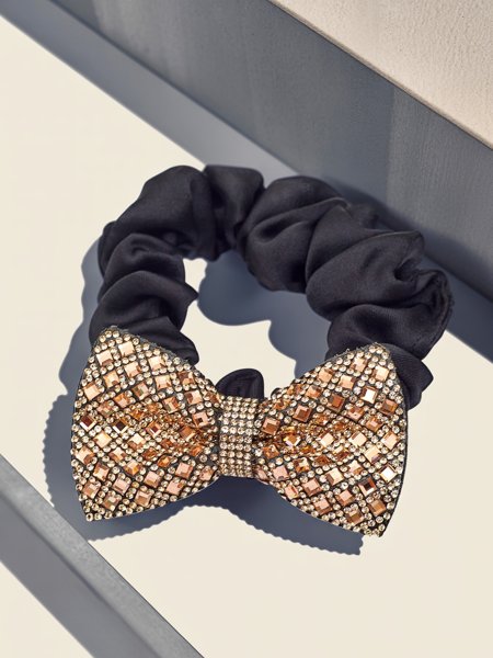 Royalfashion Резинка для волос с декоративным бантом Bellissa