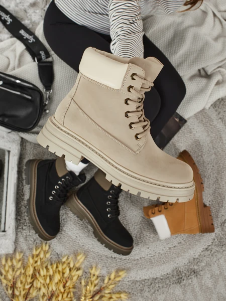 Женские ботинки-траперы Avienne