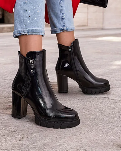 Раменни ботуши Royalfashion Patent за жени на поста Веморо