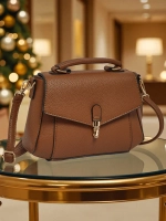 коричневий