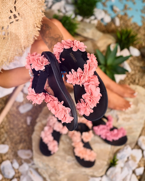 Жіночі босоніжки Royalfashion Coral з квітами Alferroy